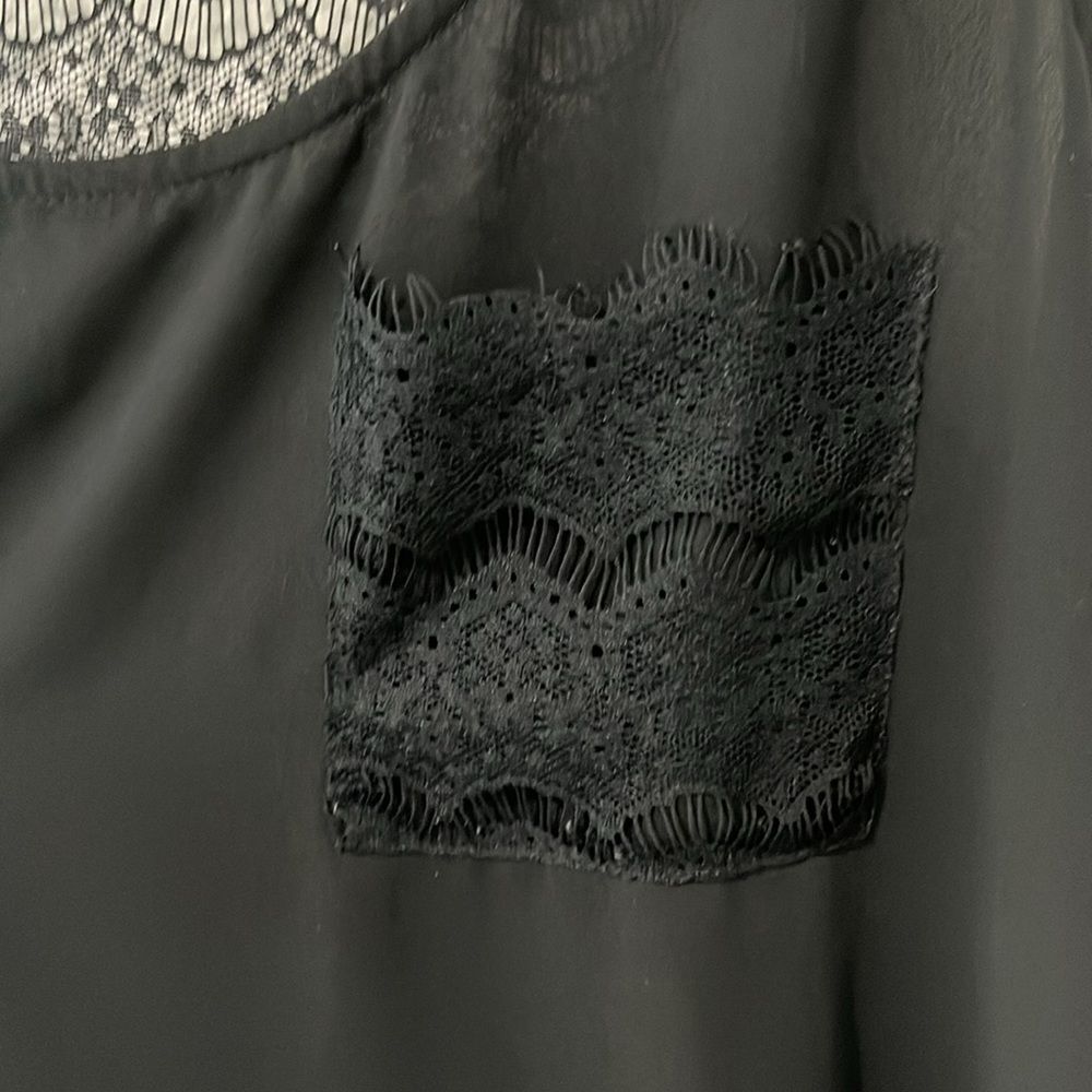 LOFT Sleeveless Lace Back and Pocket Camisole, Black, Size S - Picture 3 of 6